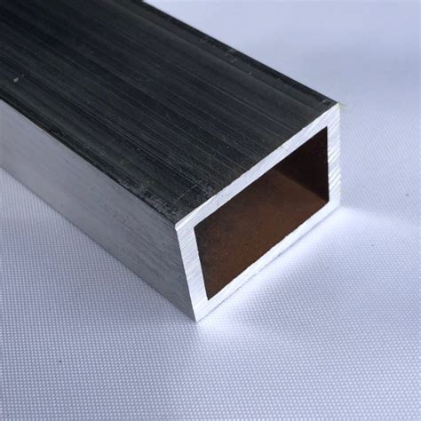 Aluminum Rectangular Tubes .